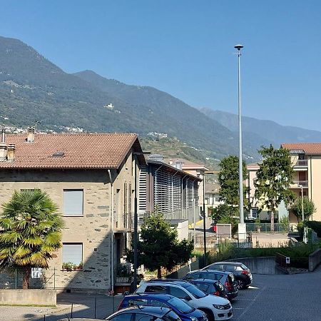 Bilocale Luminoso, Ottima Posizione Apartment Sondrio Exterior foto