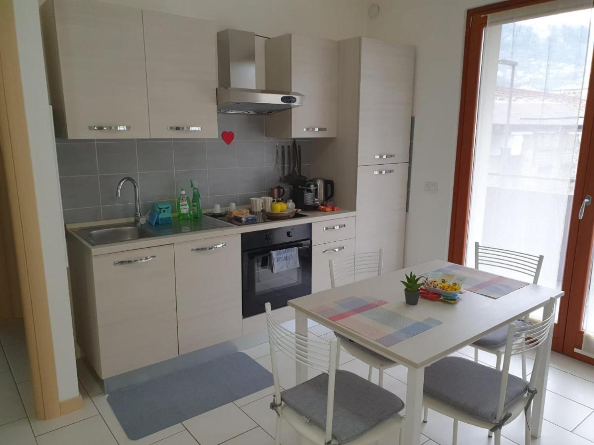 Bilocale Luminoso, Ottima Posizione Apartment Sondrio Exterior foto
