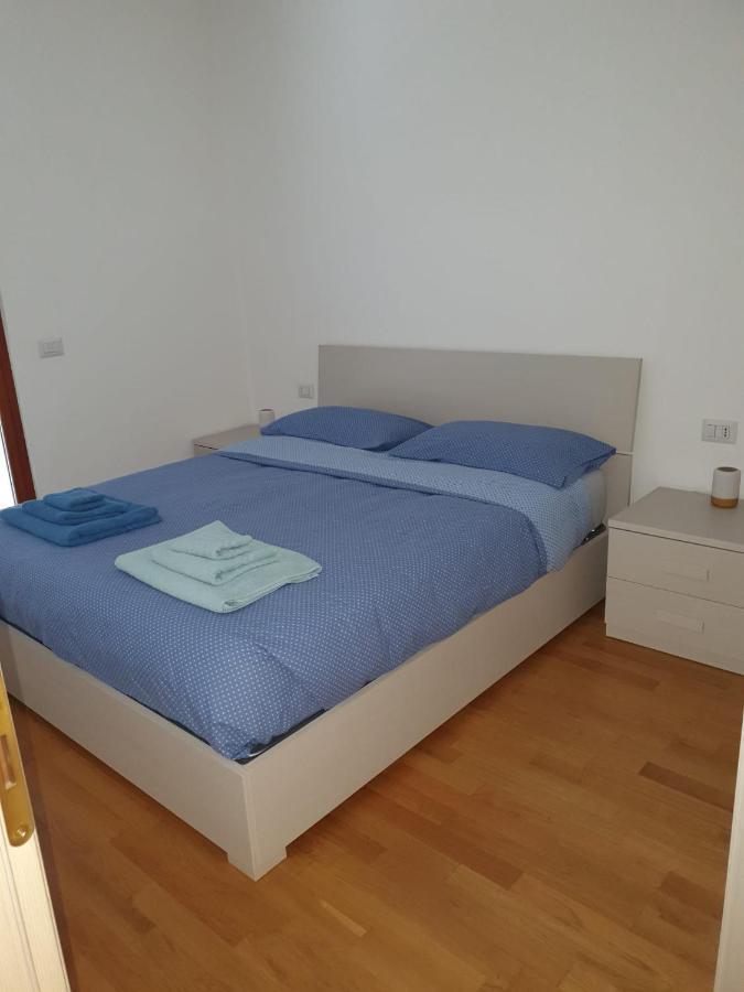 Bilocale Luminoso, Ottima Posizione Apartment Sondrio Exterior foto